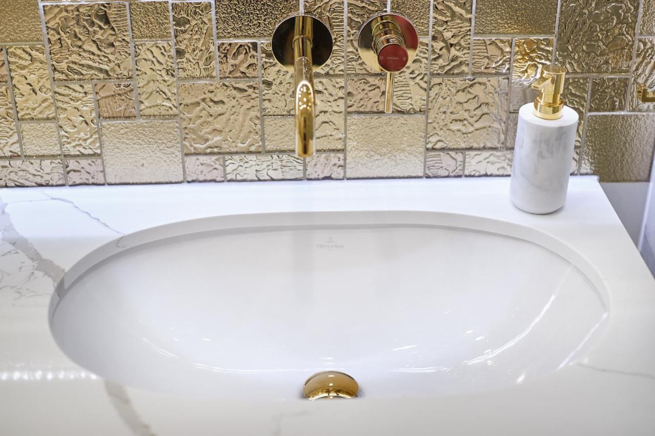 Luxury Del Sol Apartments Swinoujscie Bagian luar foto