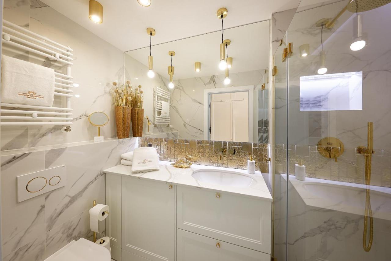 Luxury Del Sol Apartments Swinoujscie Bagian luar foto